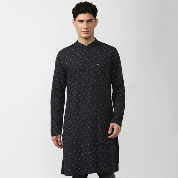 https://www.weardropz.com/products/men-black-geometric-printed-kurta-1