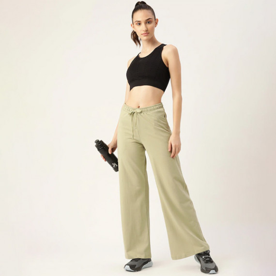 https://www.weardropz.com/products/women-olive-green-solid-cotton-wide-leg-track-pants