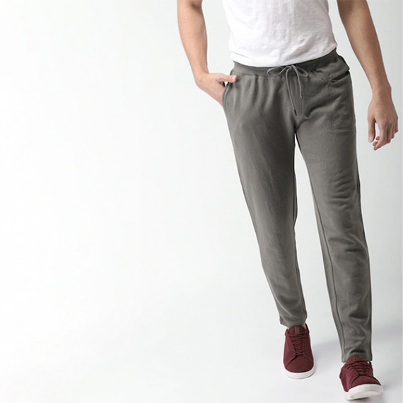 https://www.weardropz.com/products/men-grey-regular-fit-solid-track-pants