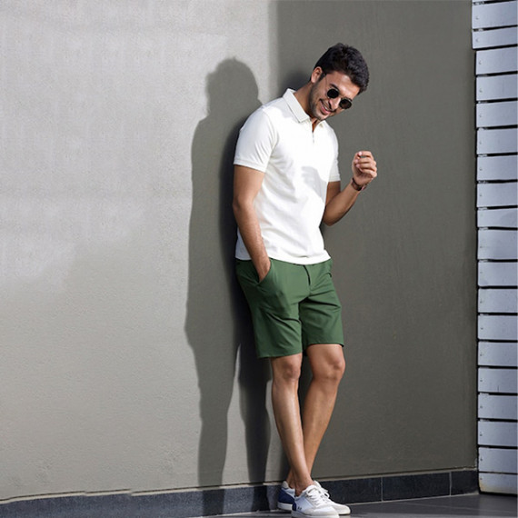 https://www.weardropz.com/products/men-green-stretch-chino-shorts