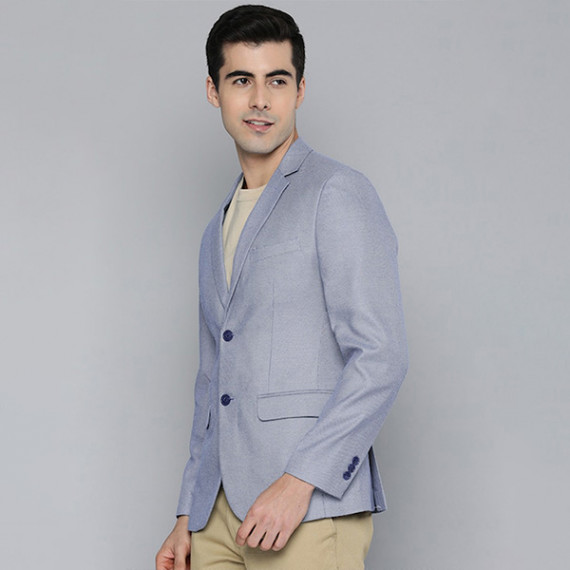 https://www.weardropz.com/products/men-blue-self-design-textured-regular-fit-smart-casual-blazer