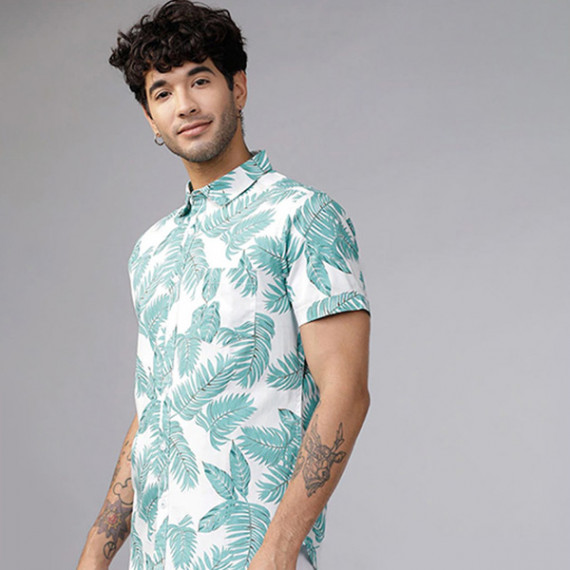 https://www.weardropz.com/products/men-green-white-slim-fit-printed-casual-shirt