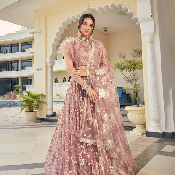 https://www.weardropz.com/products/peach-coloured-gold-toned-embellished-sequinned-semi-stitched-lehenga-unstitched-blouse-with