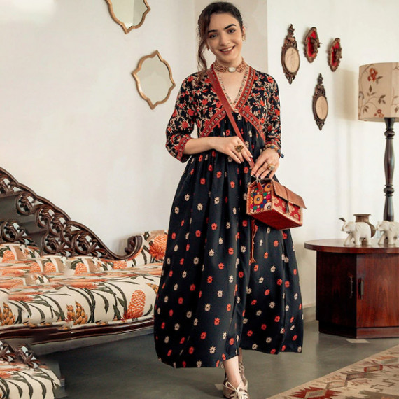 https://www.weardropz.com/products/black-orange-ethnic-motifs-printed-maxi-dress