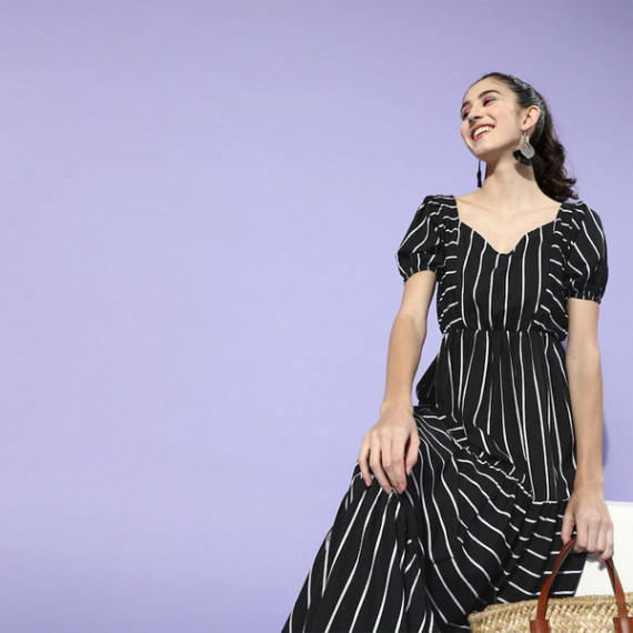 https://www.weardropz.com/products/black-white-striped-crepe-maxi-dress