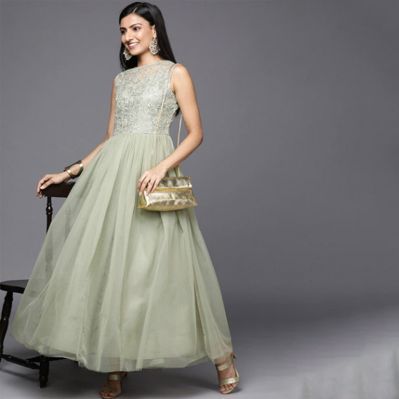 https://www.weardropz.com/products/green-ethnic-embroidered-net-maxi-dress
