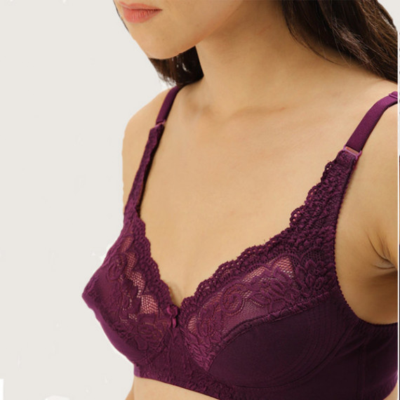 https://www.weardropz.com/products/lace-non-wired-non-padded-everyday-bra-db-bf-005c